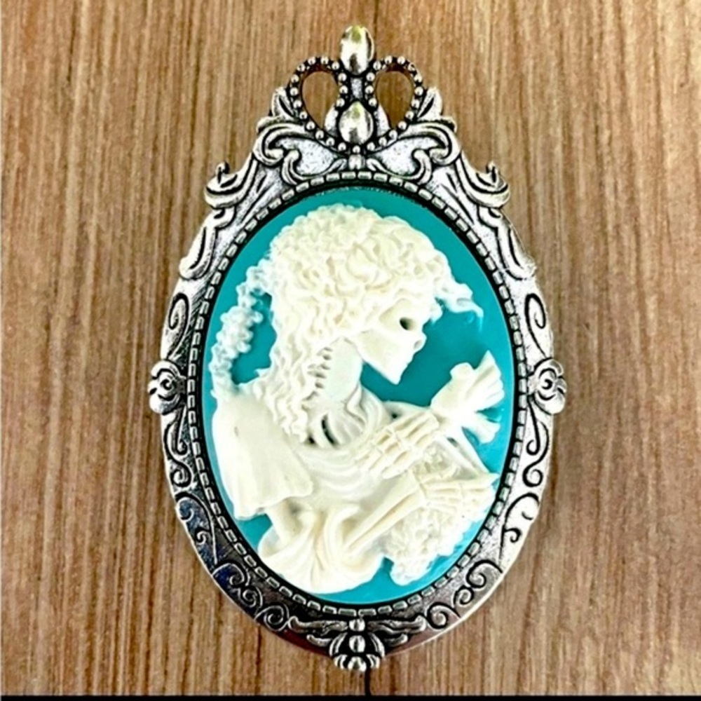 Light blue and white Skeleton Lady Cameo Victorian Pendant Brooch, NWT